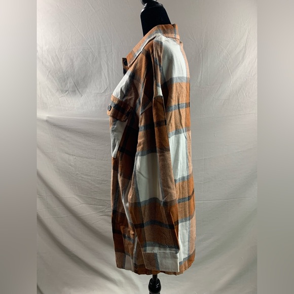 Boyfriend Plaid Flap Pocket Drop Shoulder Shacket - Picture 9 of 11